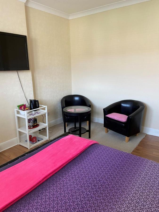 لندن Streatham Common Bed & Breakfast المظهر الخارجي الصورة