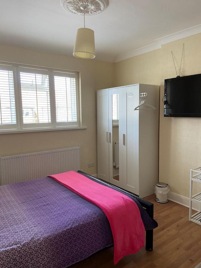 لندن Streatham Common Bed & Breakfast المظهر الخارجي الصورة